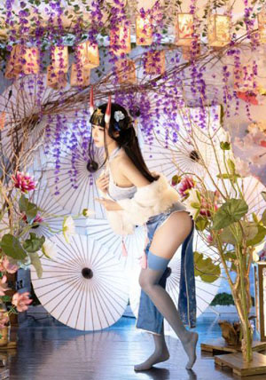 《隔壁女邻居3》bd高清