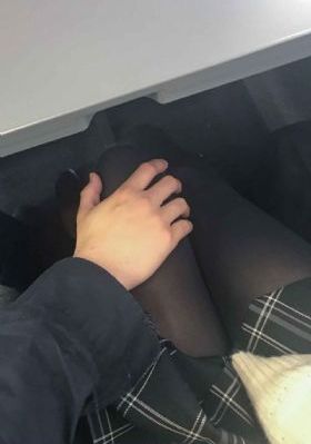 男生女生一起相差差差