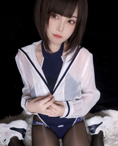 mofos视频在线观看