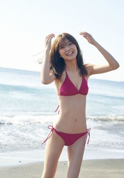 年轻女教师4三级