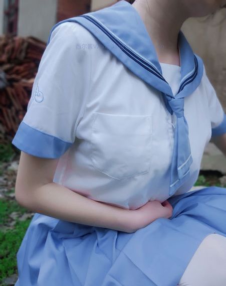 制服处女的痛苦