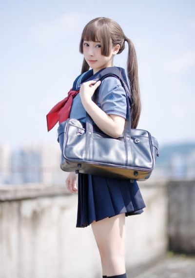 彼女x彼女x彼女