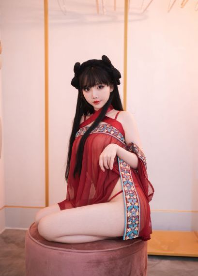 丰满的邻居2电影免费观看
